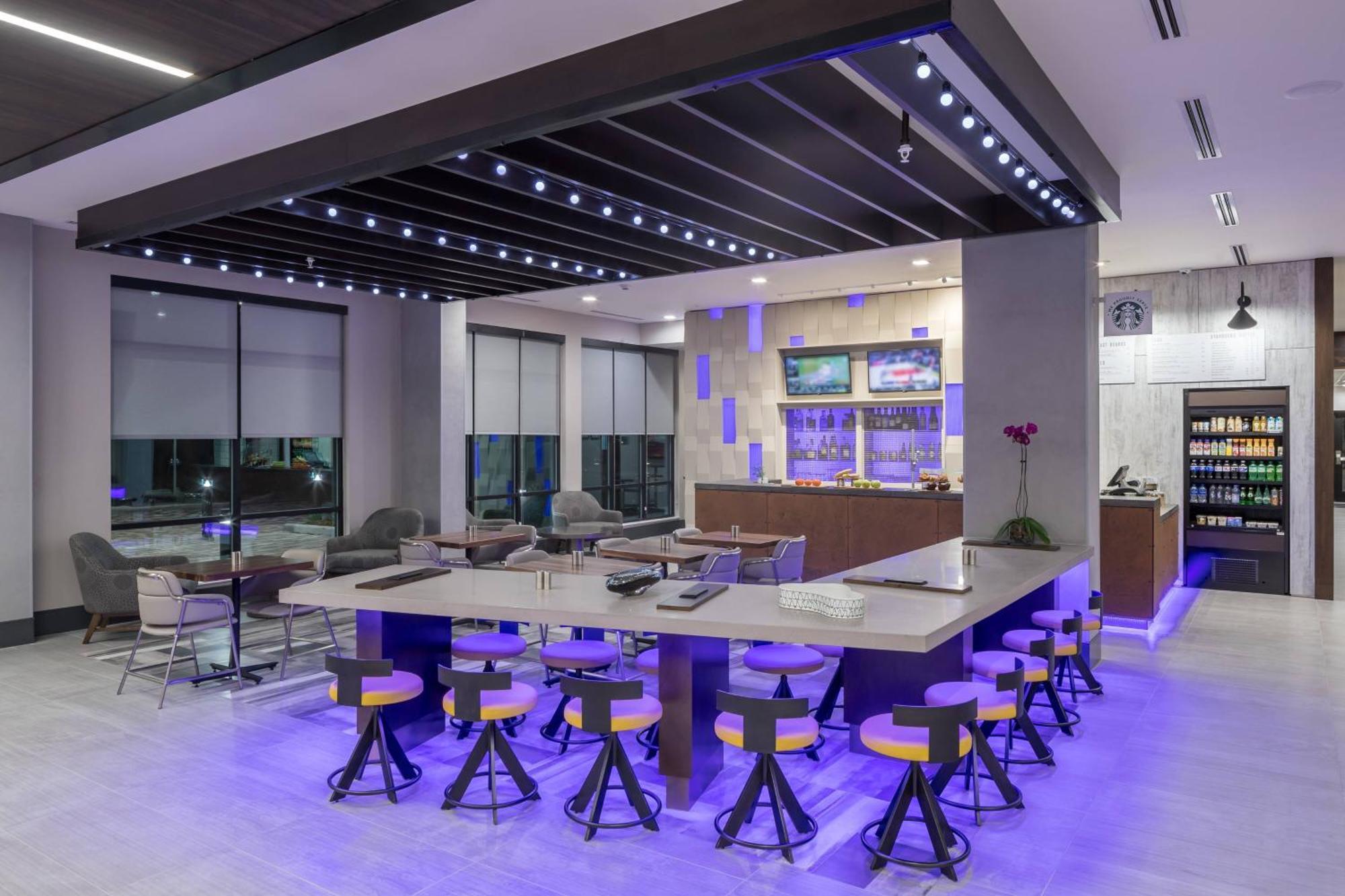 Courtyard By Marriott Houston Heights/I-10 Hotel Kültér fotó