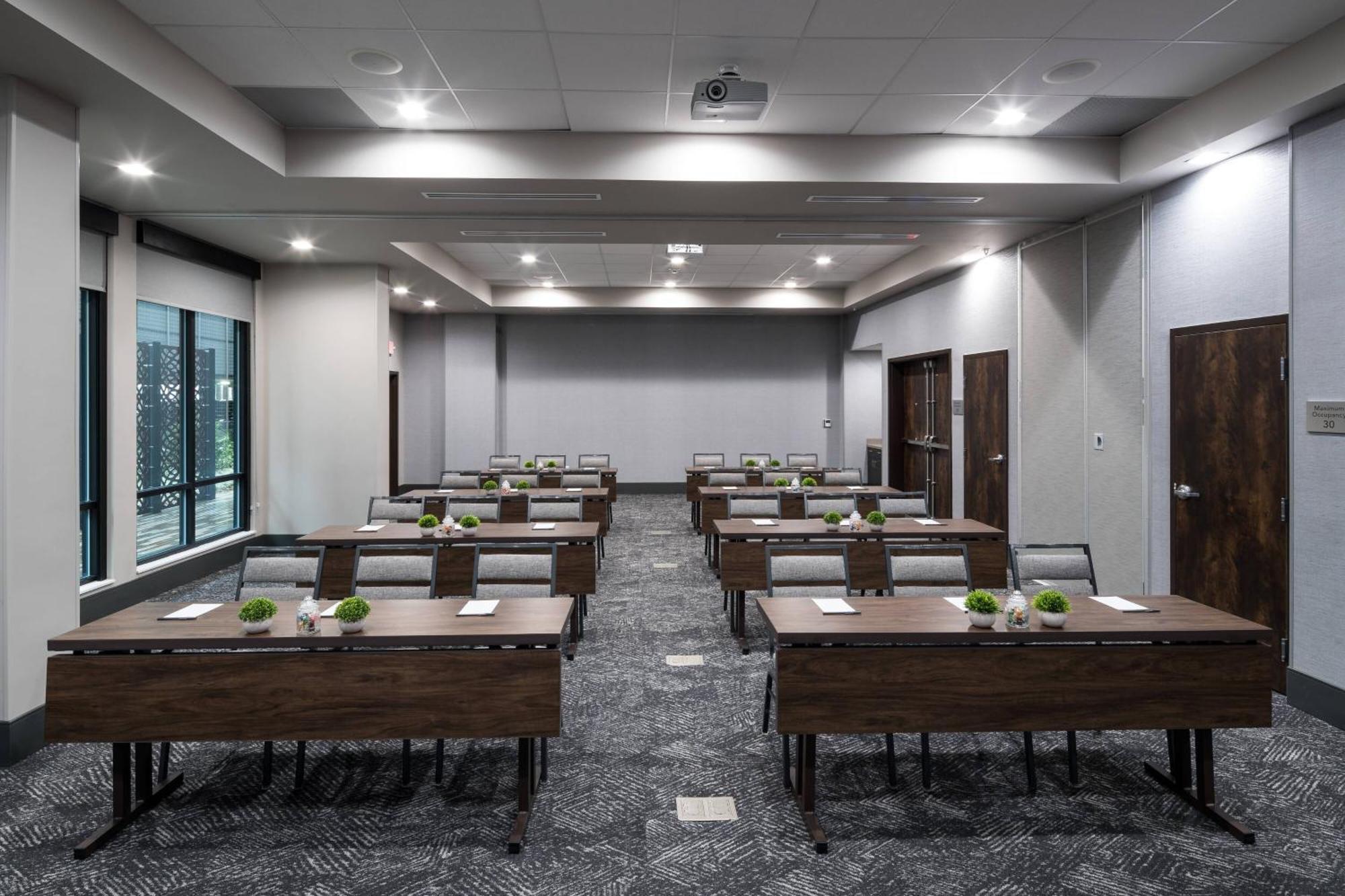 Courtyard By Marriott Houston Heights/I-10 Hotel Kültér fotó